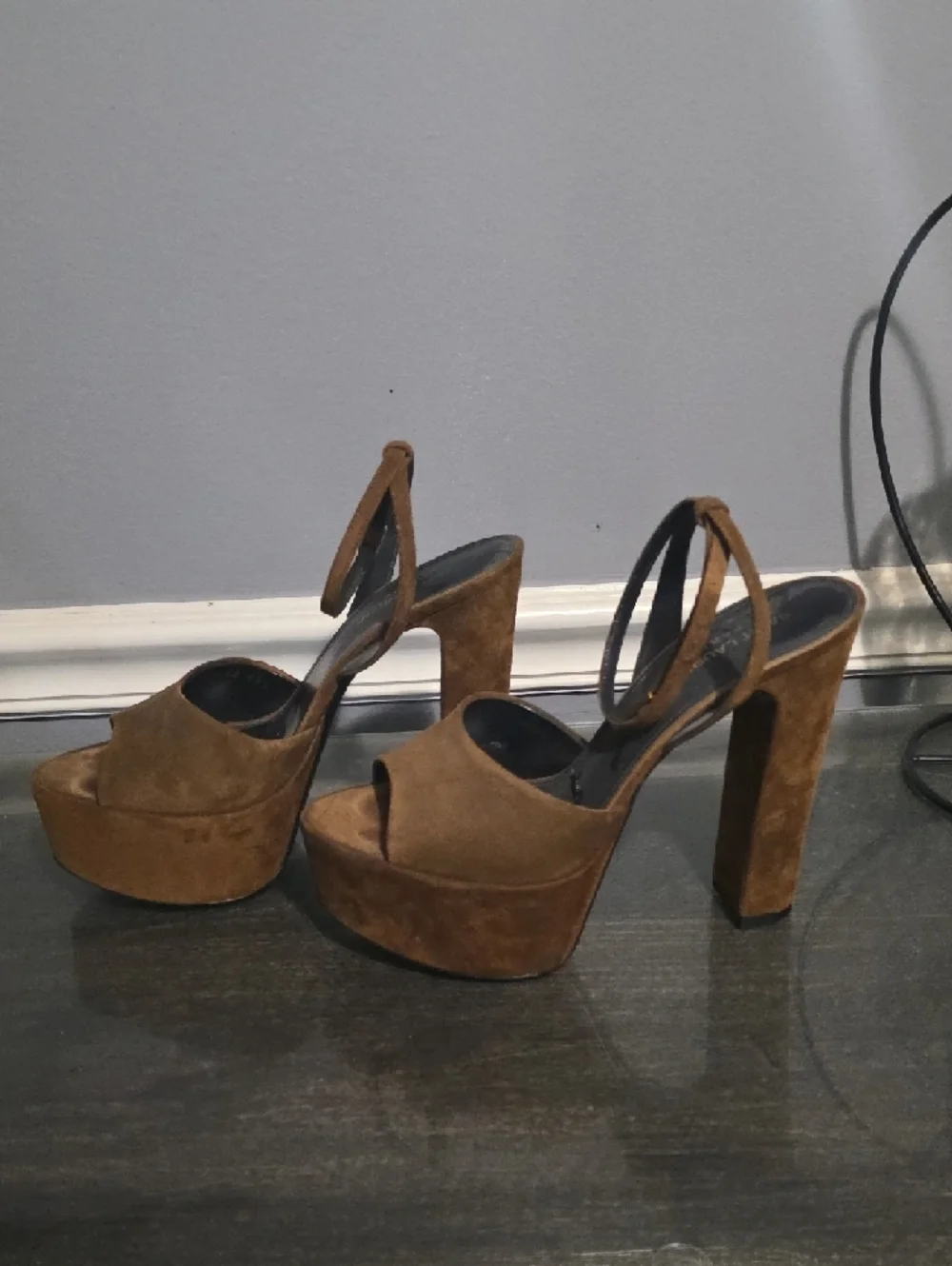 Saint Laurent JODY Brown Suede Platform Sandals with Ankle Strap 38½ 8.5